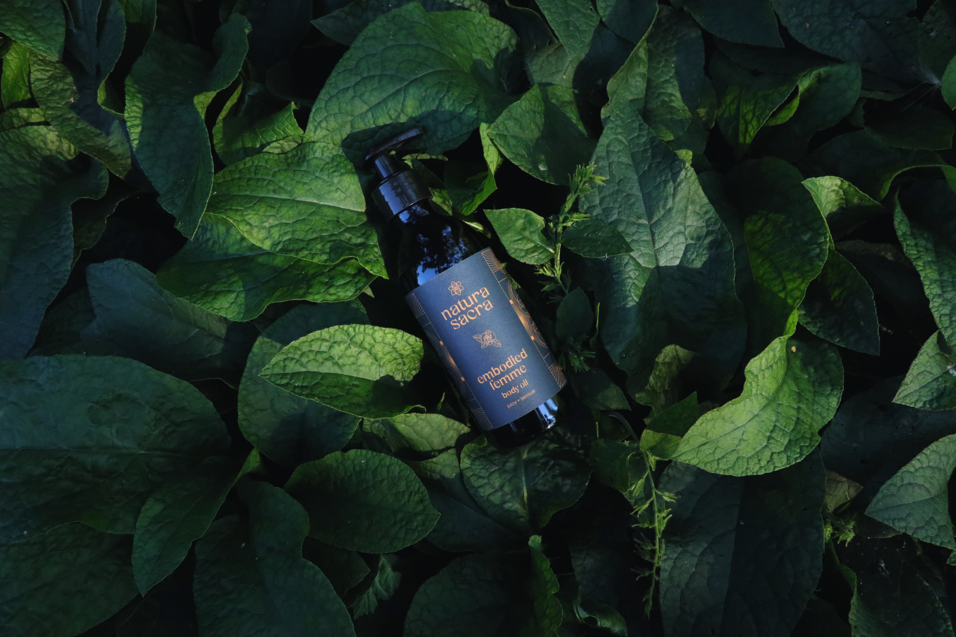embodied femme body oil-0